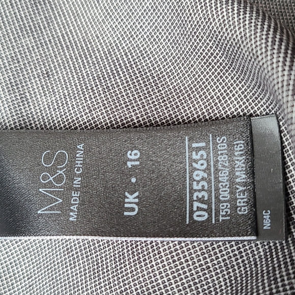 Makes and Spencer Slimming Colorblock Ponte Knit Pencil Skirt with slit - Picture 7 of 8